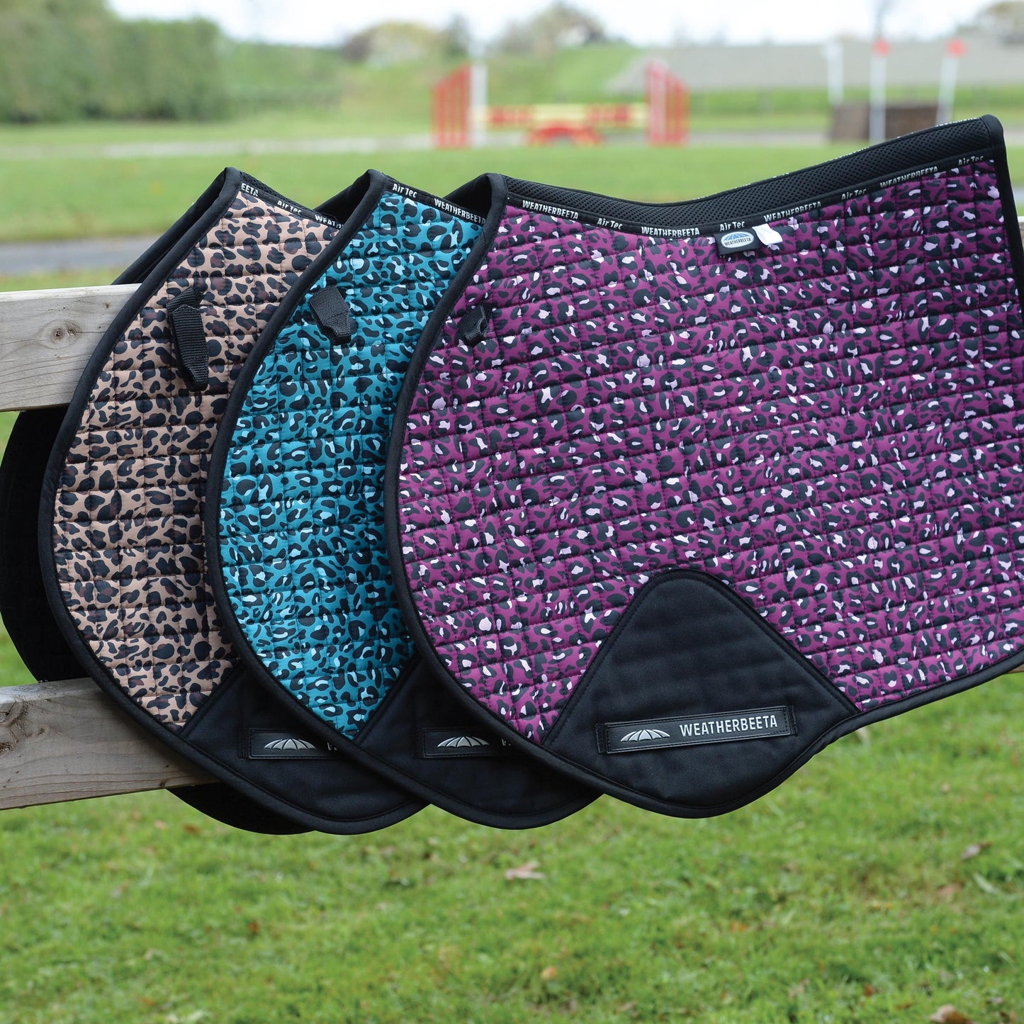 WEATHERBEETA PRIME LEOPARD JUMP SHAPED SADDLE PAD